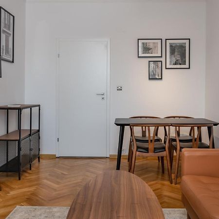 Industrial 2-Bdr Flat By The National Stadium Sofie Exteriér fotografie